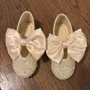 H&M Kids Glitter Bow Shoes - size 24